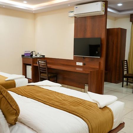 Sri Krishna Inn - Kempegowda Airport Bangalore Devanahalli ภายนอก รูปภาพ