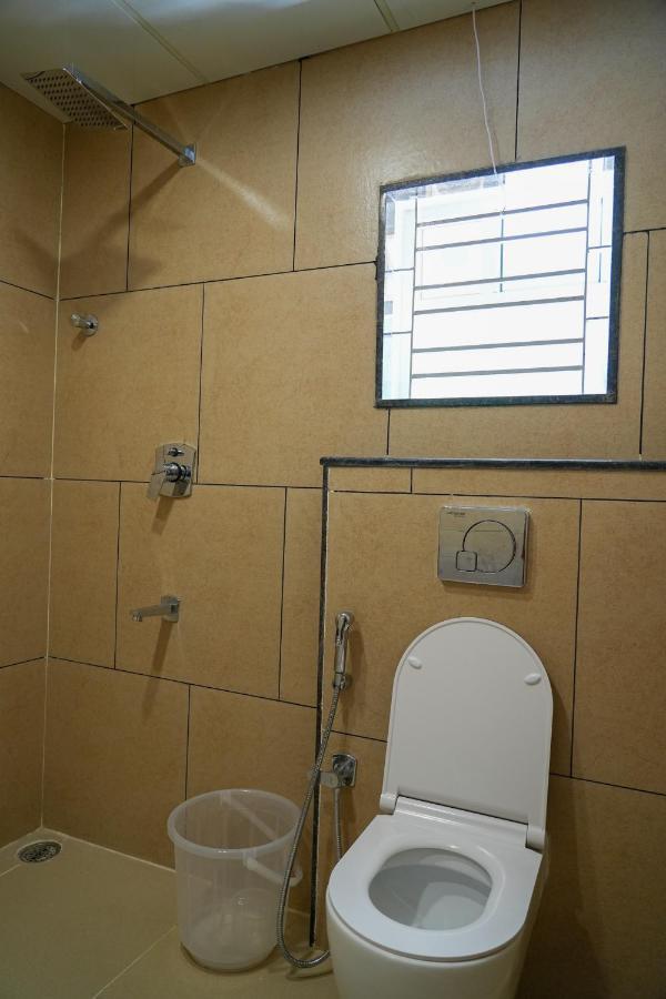 Sri Krishna Inn - Kempegowda Airport Bangalore Devanahalli ภายนอก รูปภาพ