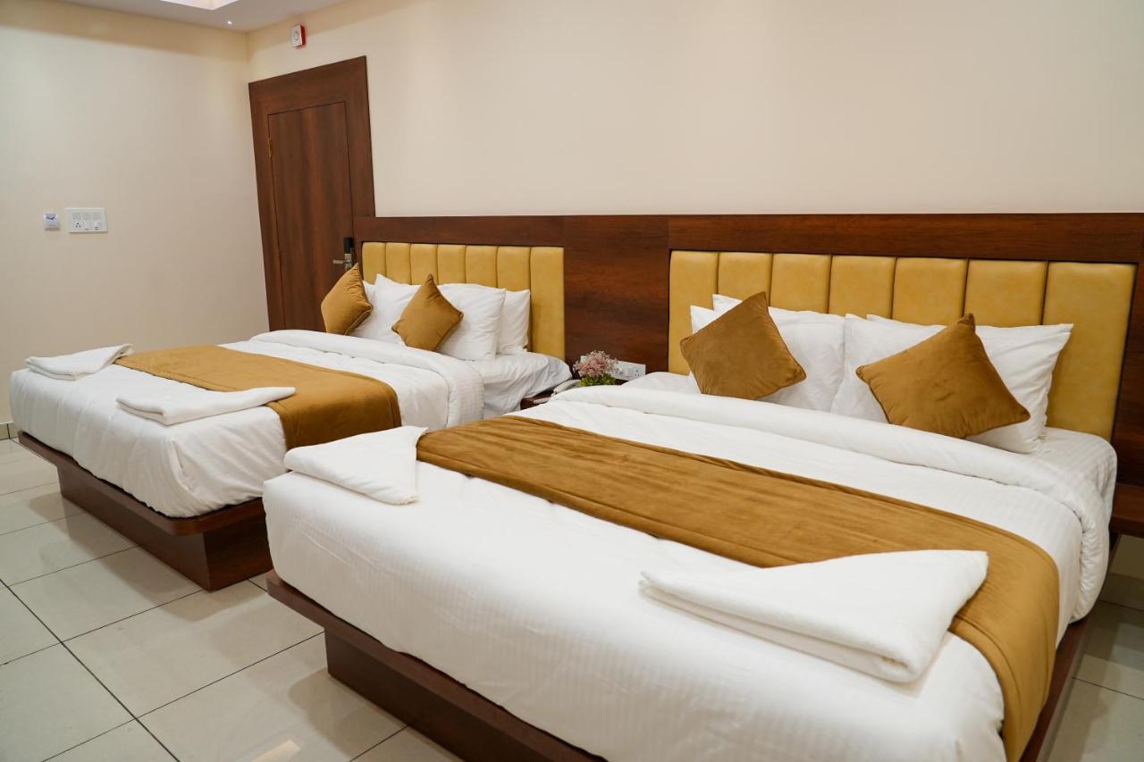 Sri Krishna Inn - Kempegowda Airport Bangalore Devanahalli ภายนอก รูปภาพ