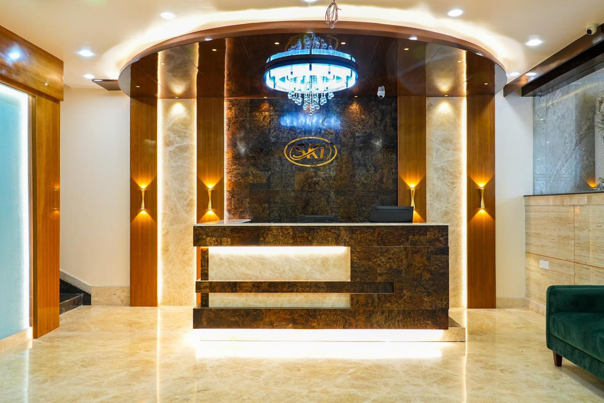 Sri Krishna Inn - Kempegowda Airport Bangalore Devanahalli ภายนอก รูปภาพ